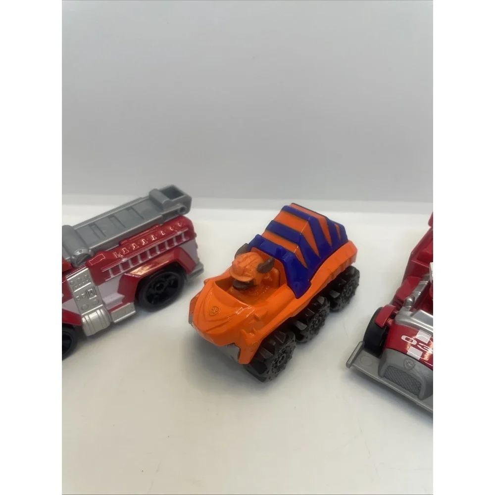 Lot of Five Metal Paw‎ Patrol Cars